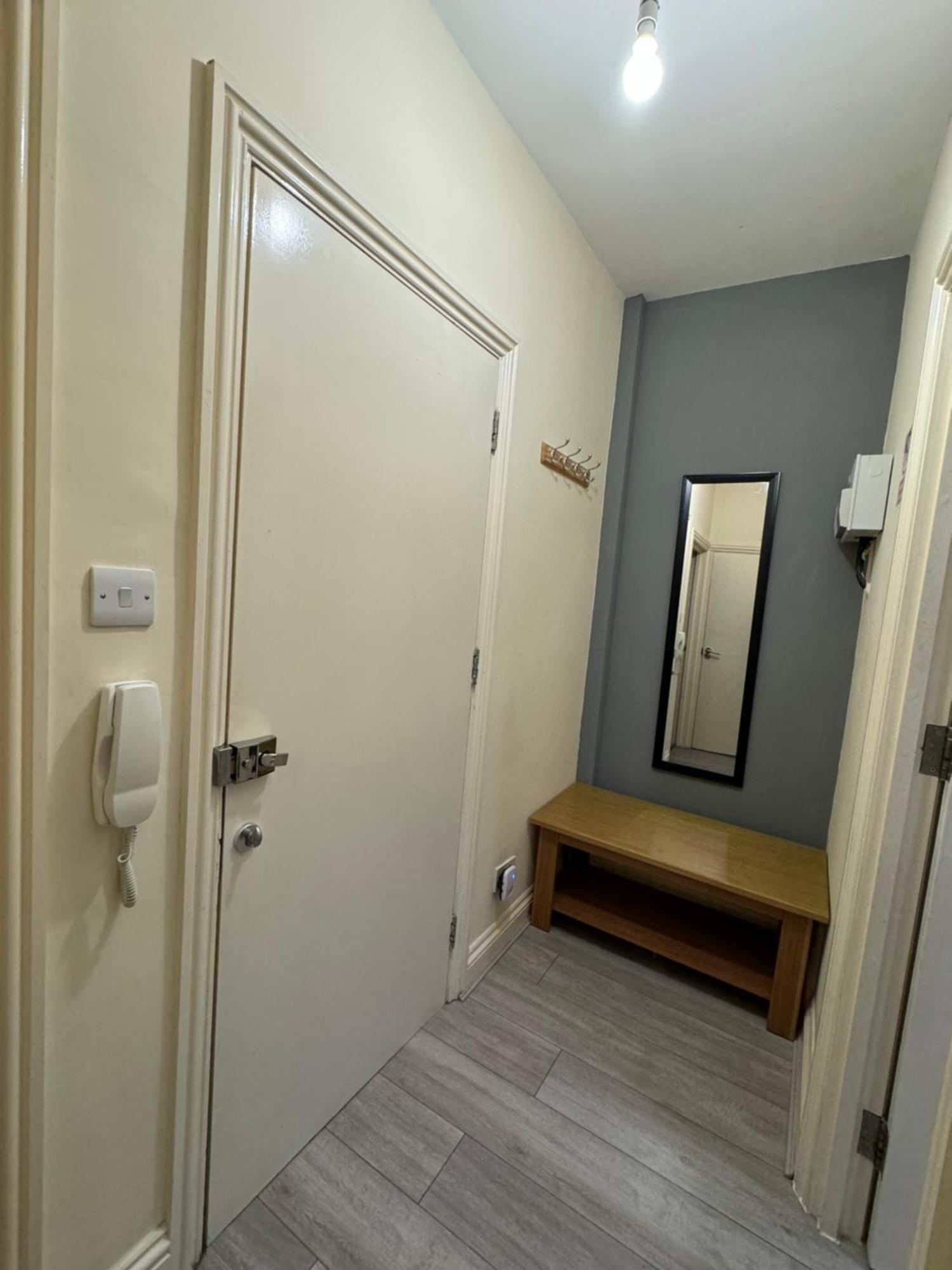Lovely Flat In Camden Town ลอนดอน ภายนอก รูปภาพ