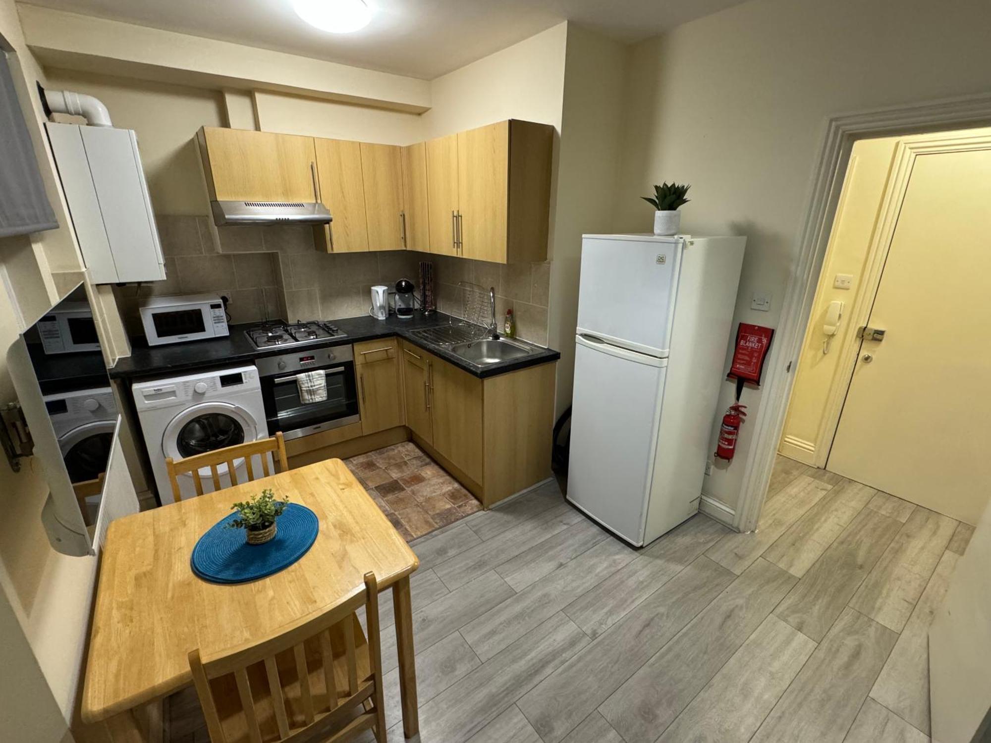 Lovely Flat In Camden Town ลอนดอน ภายนอก รูปภาพ