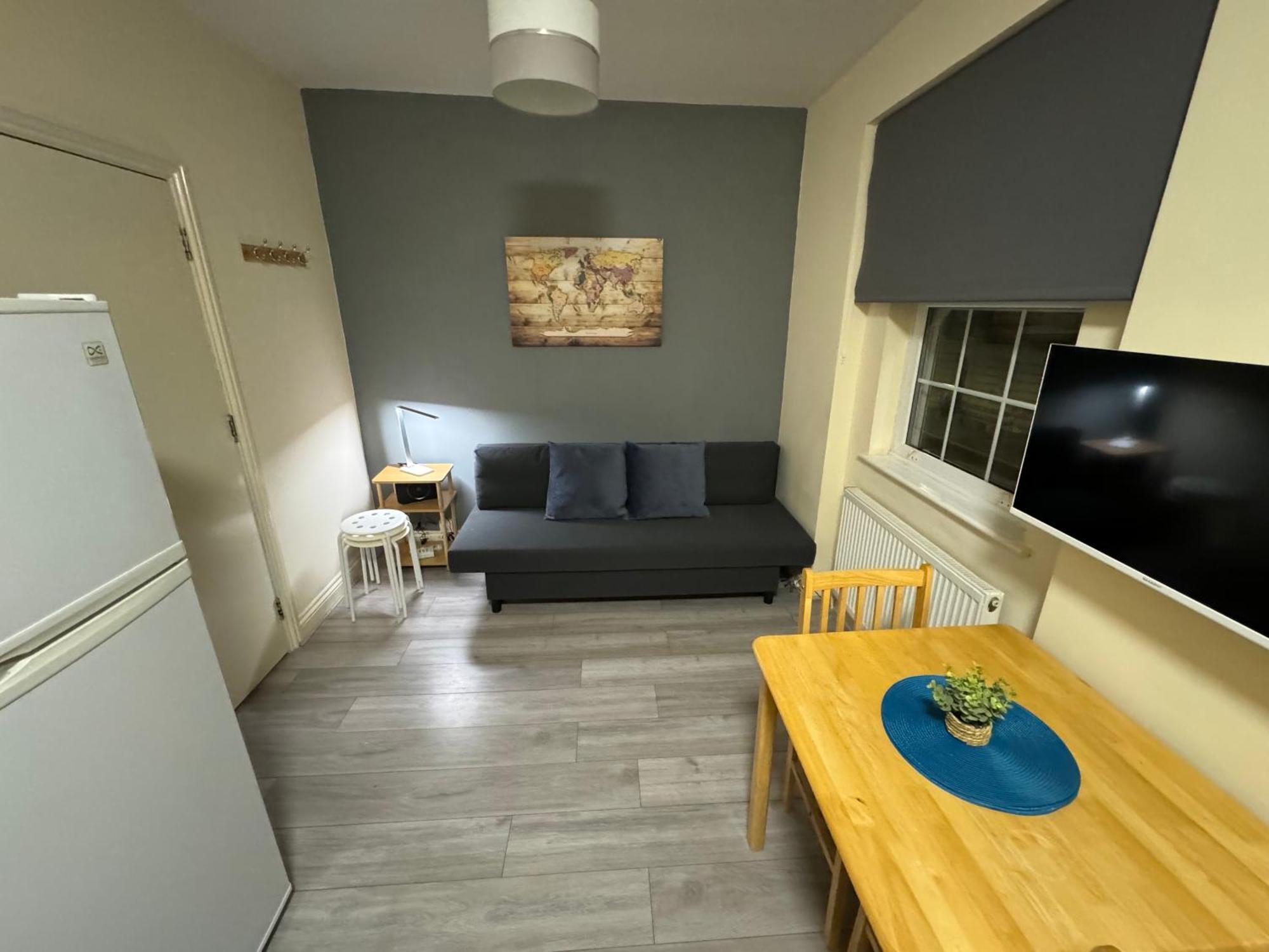 Lovely Flat In Camden Town ลอนดอน ภายนอก รูปภาพ